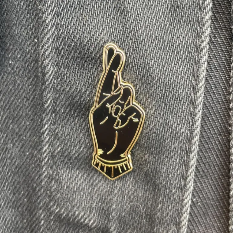 Fingers Crossed Enamel Pin - Black/Gold