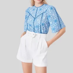 Flared Short with Belt - White
