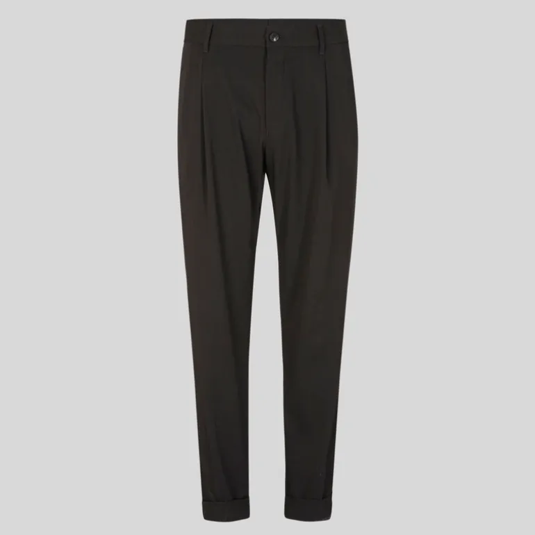 Front Pleated Cuffed Stretch Pants - Black