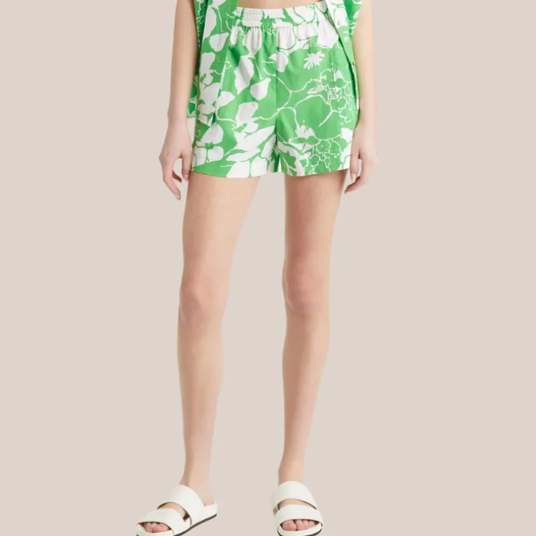 Tropical Floral Short - Green